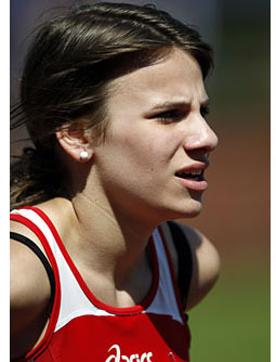 Vanessa Hof steht mit der 4 x 400 Meter der LG Sieg in der Deutschen Bestenliste der WJA (Foto: <a href="http://www.leichtathletik-foto.de/" target="_blank">Wolfgang Birkenstock</a>).